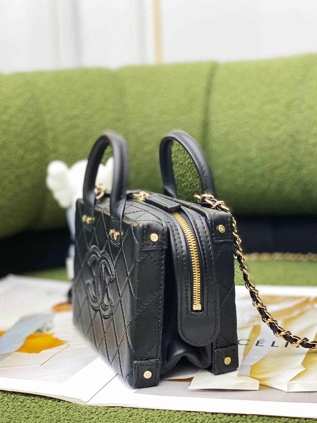 CHANEL bag