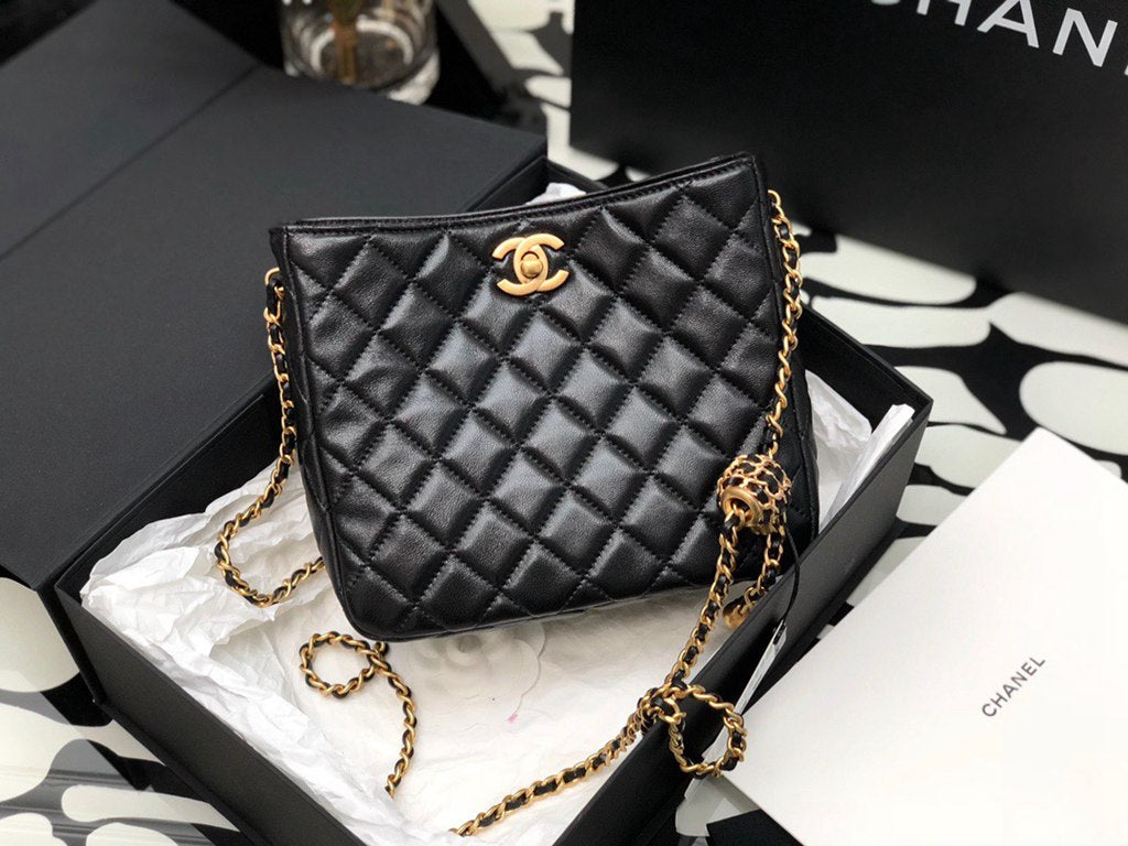 CHANEL bag