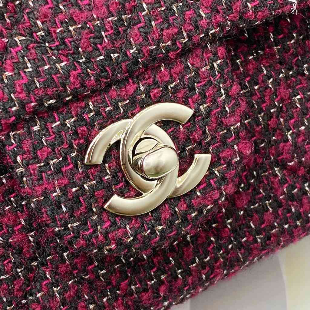 CHANEL bag