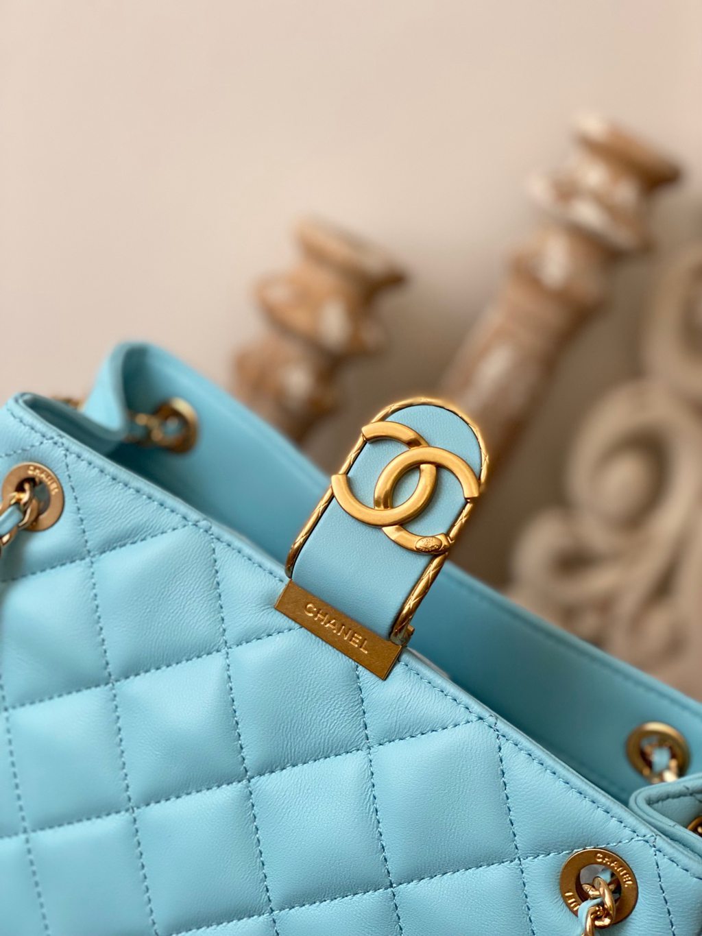 CHANEL bag