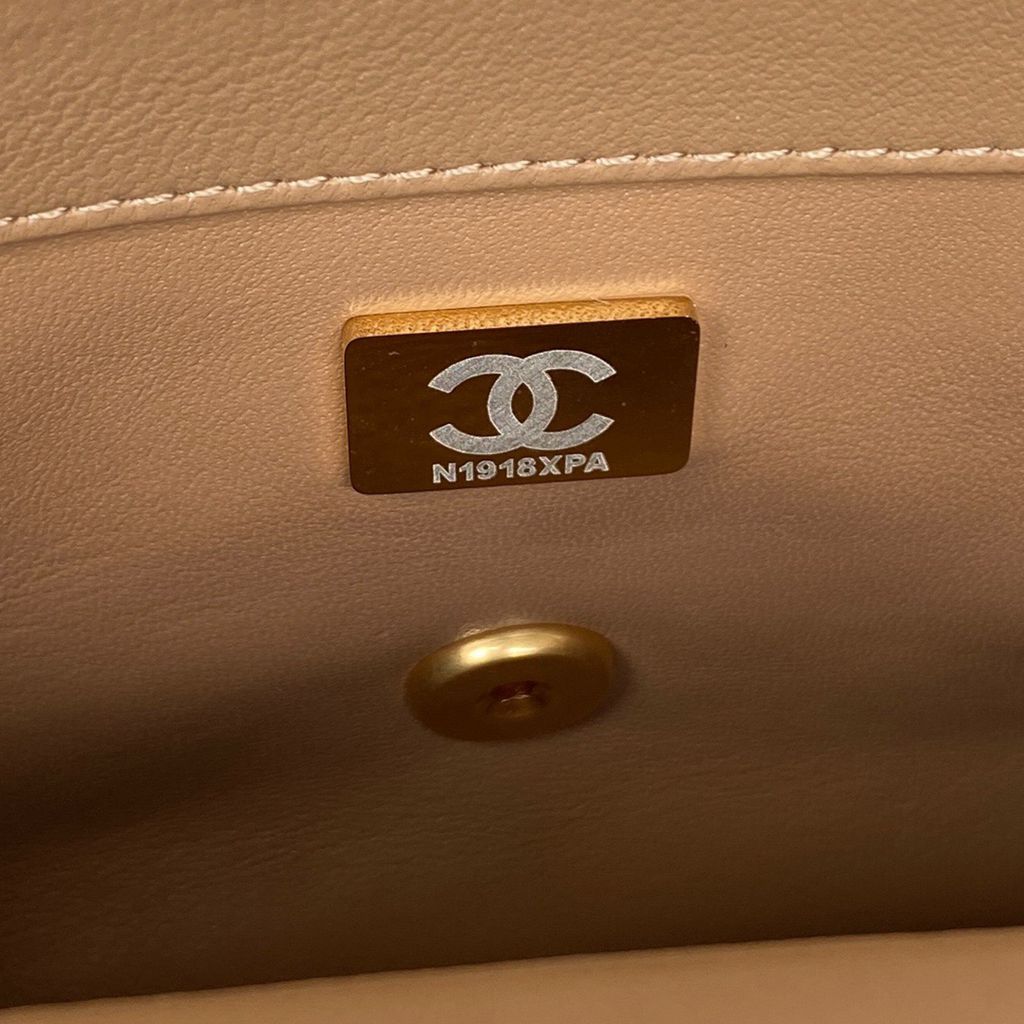 CHANEL bag