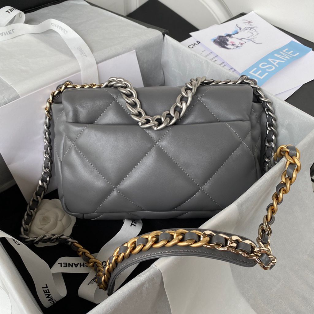 CHANEL bag