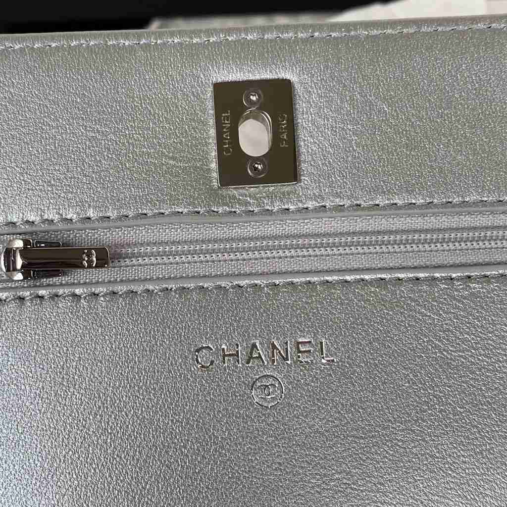 CHANEL bag