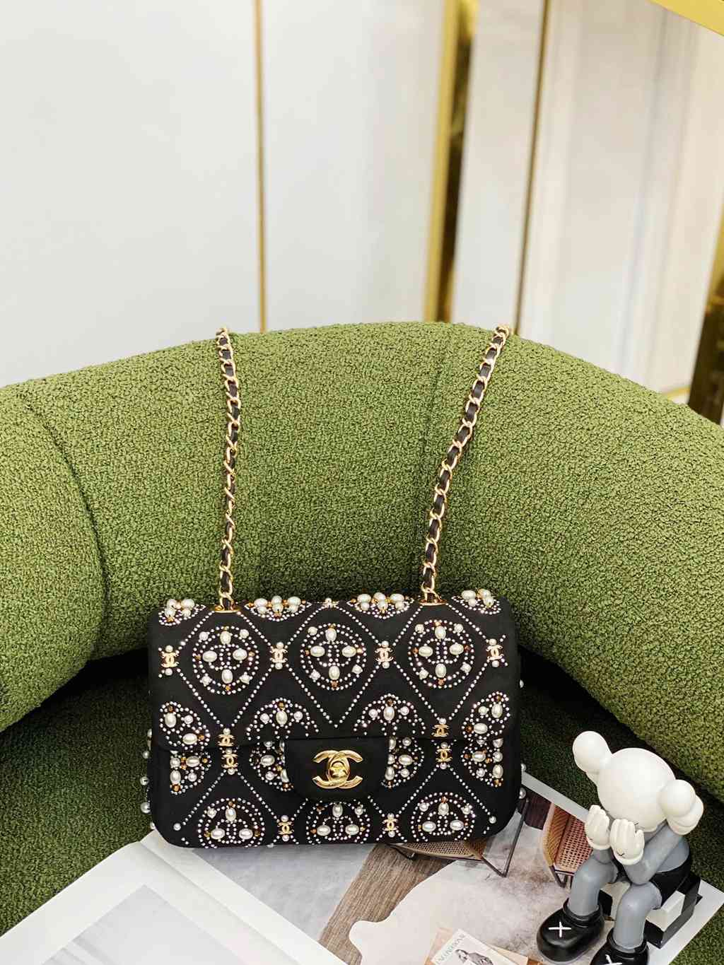 CHANEL bag