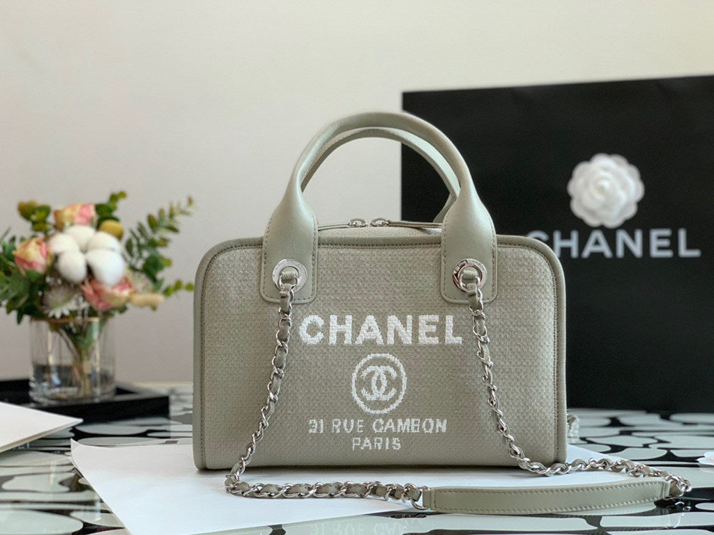 CHANEL bag