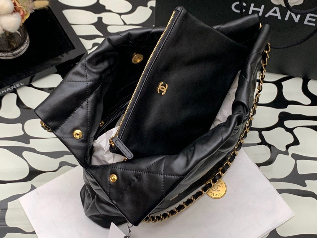 CHANEL bag