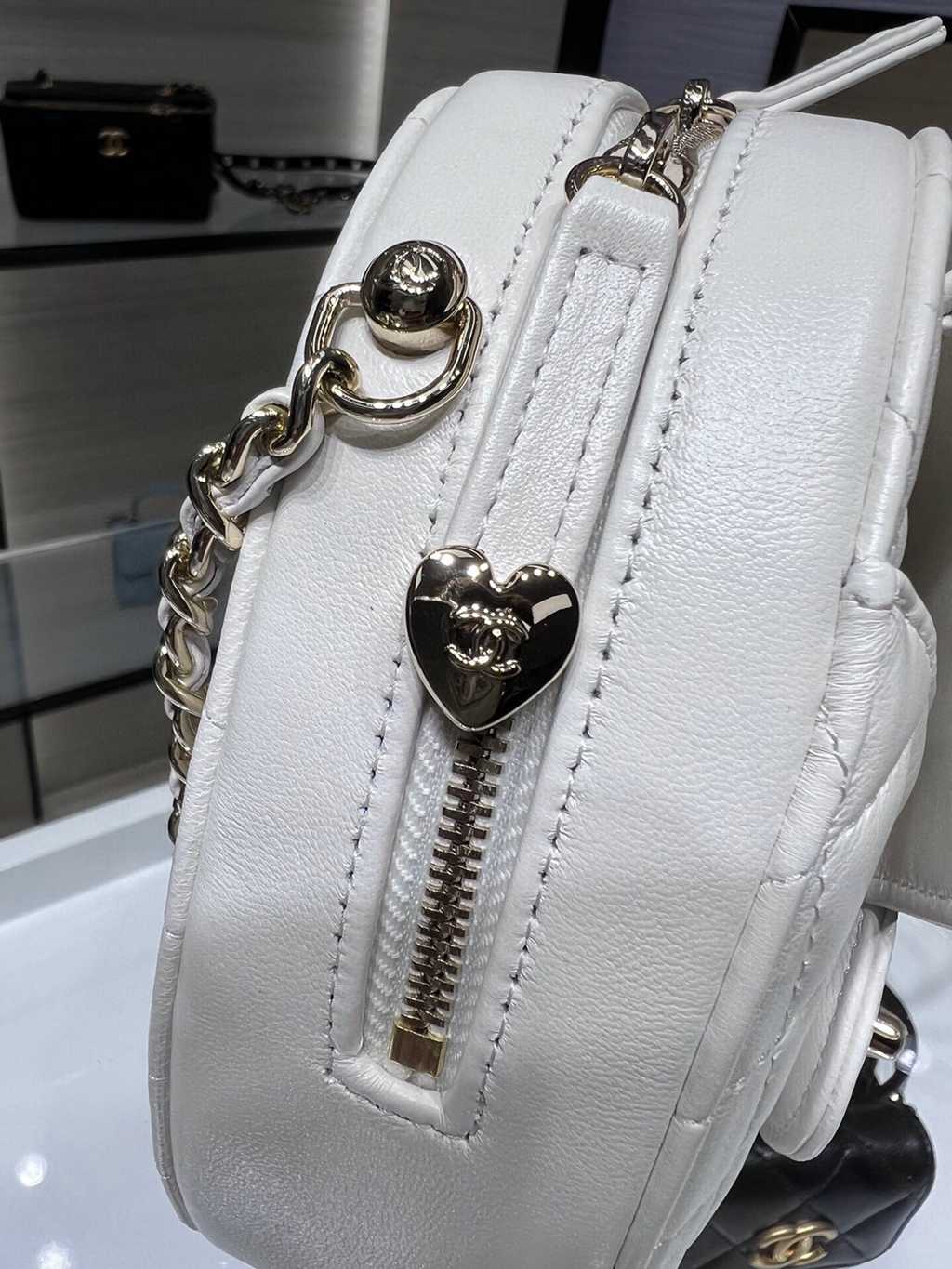 CHANEL bag