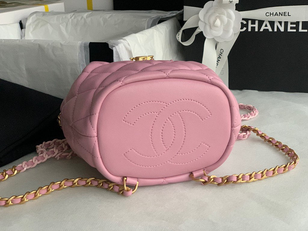 CHANEL bag