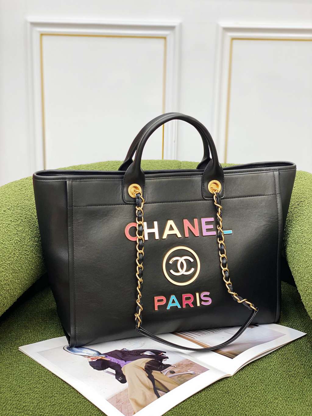 CHANEL bag