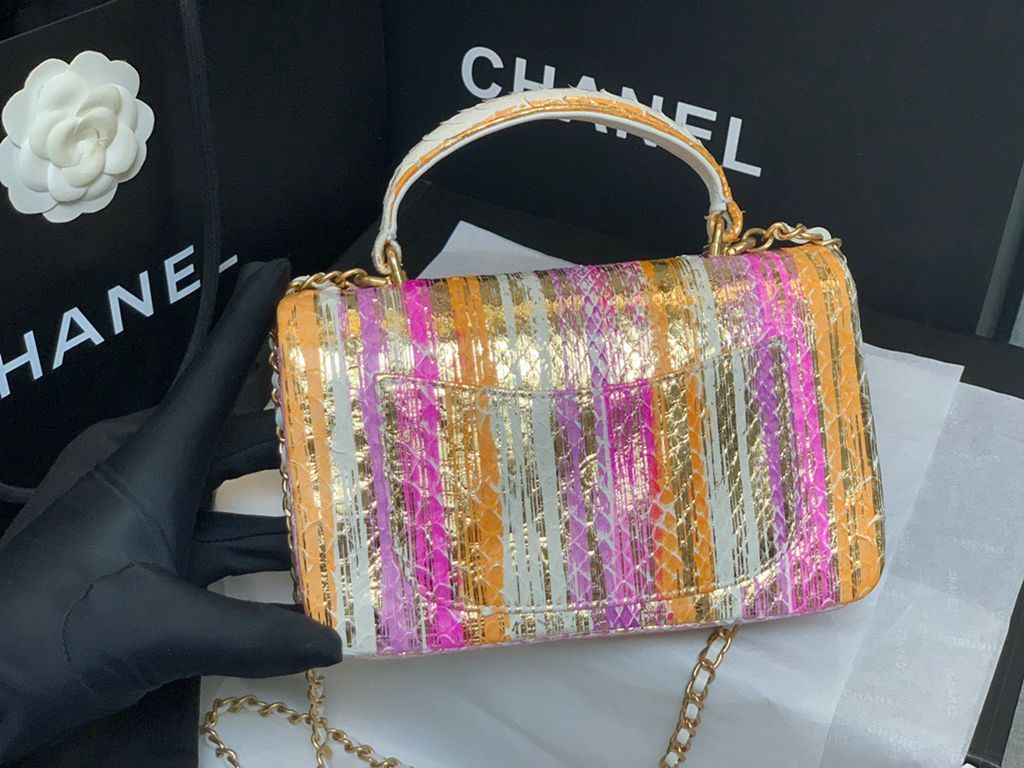 CHANEL bag