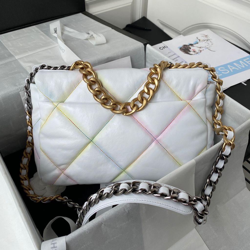 CHANEL bag