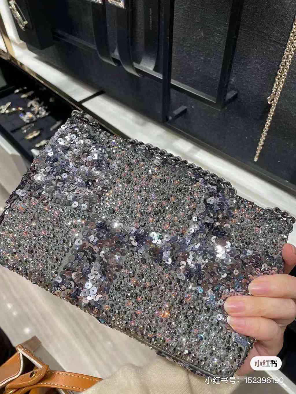 CHANEL bag